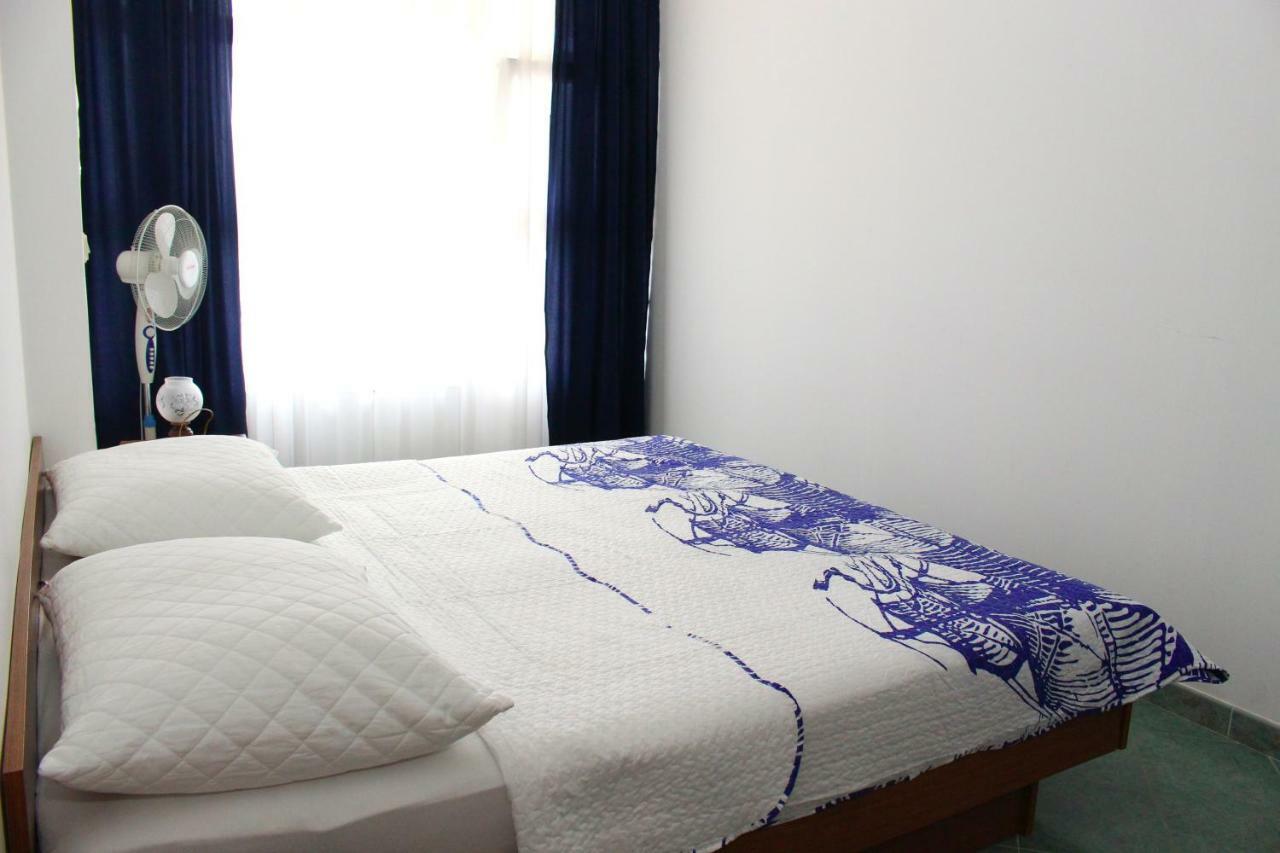 פרימוסטן Apartments Tonka מראה חיצוני תמונה